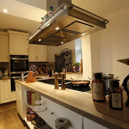 Hierschel 3* Droyßig