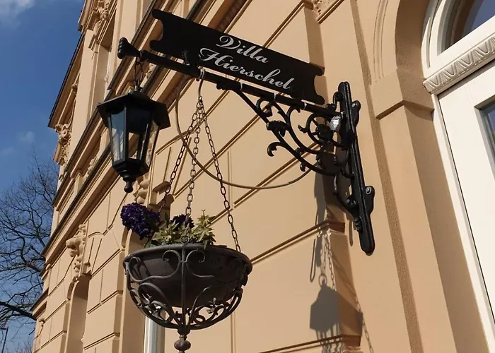 Hierschel ゲストハウス 3*